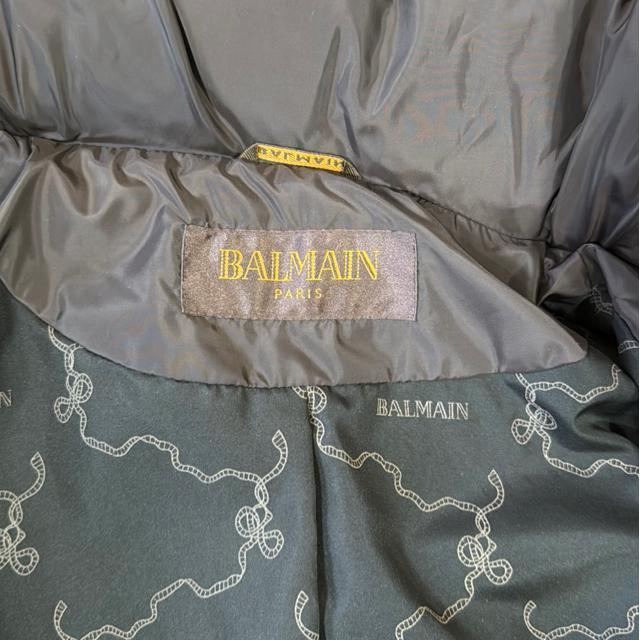 【新品未使用品】BALMAIN ダウンコート フォックスファー 裏地総柄 Mサイズ < 女性ファッション  【新品未使用品】BALMAIN ダウンコート フォックスファー 裏地総柄 Mサイズ < 女性ファッションの