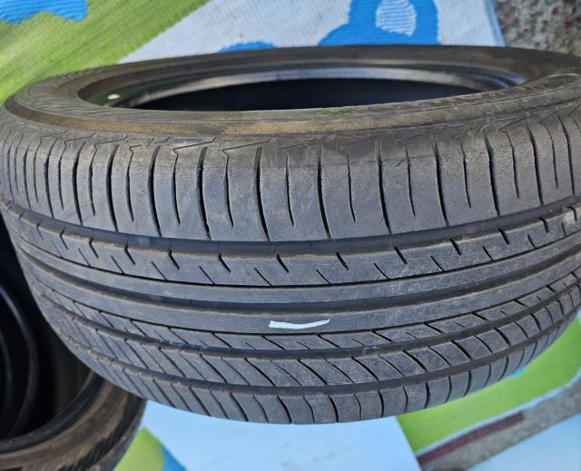 �o���a�I�N��2019 ���R�n�} �A�h�o��dB V552 235/50R17�@96V 17�C���`�^�C���̂�4�{�Z�b�g�N���E���}�W�F�X �� ������/�o�C�N