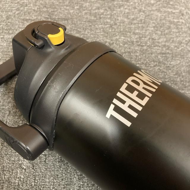 即決 THERMOS サーモス 水筒 FJQ-2000 保冷専用 2L < レジャー/スポーツ 即決 THERMOS サーモス 水筒 FJQ-2000 保冷専用 2L < レジャー/スポーツの