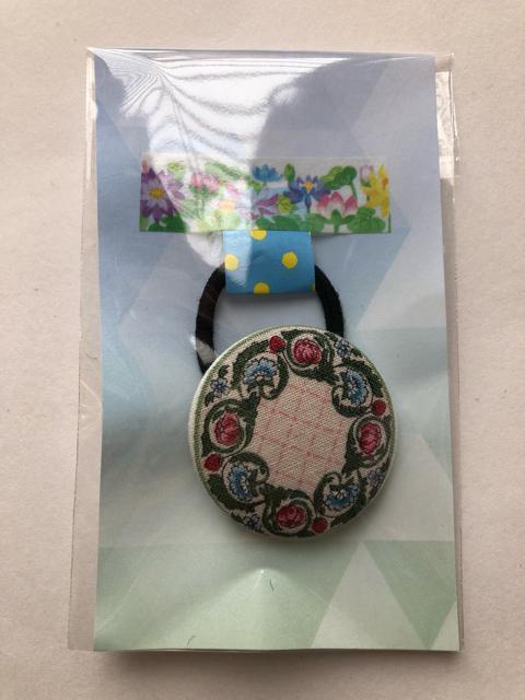 ハンドメイド ヘアゴム 特大 くるみボタン お花シリーズ セット < 女性ファッション  ハンドメイド ヘアゴム 特大 くるみボタン お花シリーズ セット < 女性ファッションの