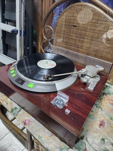 ��ՁI���X�g�A���i�I�J�[�g���b�W�V�iDENON ���R�[�h�v���[���[DP-57L �� �Ɠd/AV�� 