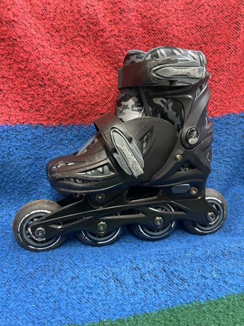 キッズ用 インラインスケート Sサイズ(18.5〜20cm)ブラック×ピンク < 男性ファッション キッズ用 インラインスケート Sサイズ(18.5〜20cm)ブラック×ピンク < 男性ファッションの