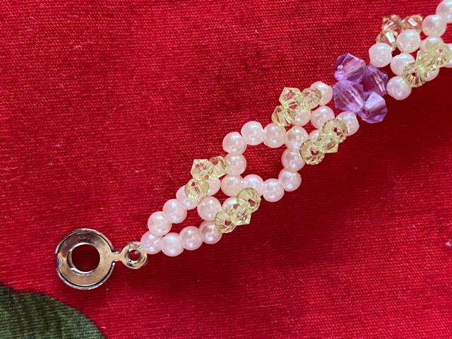 新品未使用☆紫バラ☆ビーズブレスレット☆ < 女性アクセサリー/時計 新品未使用☆紫バラ☆ビーズブレスレット☆ < 女性アクセサリー/時計の