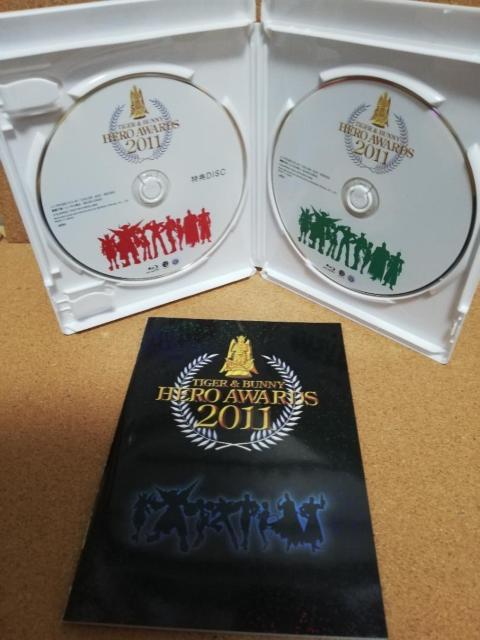 TIGER & BUNNY HERO AWARDS 2011 2枚組 ブルーレイ < CD/DVD/ビデオ TIGER & BUNNY HERO AWARDS 2011 2枚組 ブルーレイ < CD/DVD/ビデオの