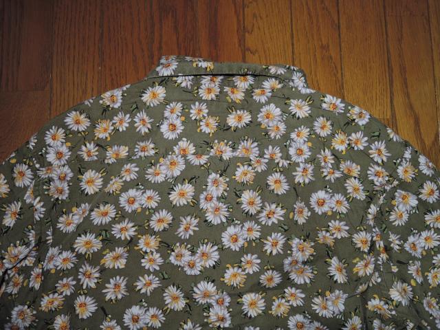HYSTERIC GLAMOUR ヒステリックグラマー DAISY SKULL柄 オープンカラーシャツ L スカルフラワー柄 長袖 < ブランド  HYSTERIC GLAMOUR ヒステリックグラマー DAISY SKULL柄 オープンカラーシャツ L スカルフラワー柄 長袖 < ブランドの