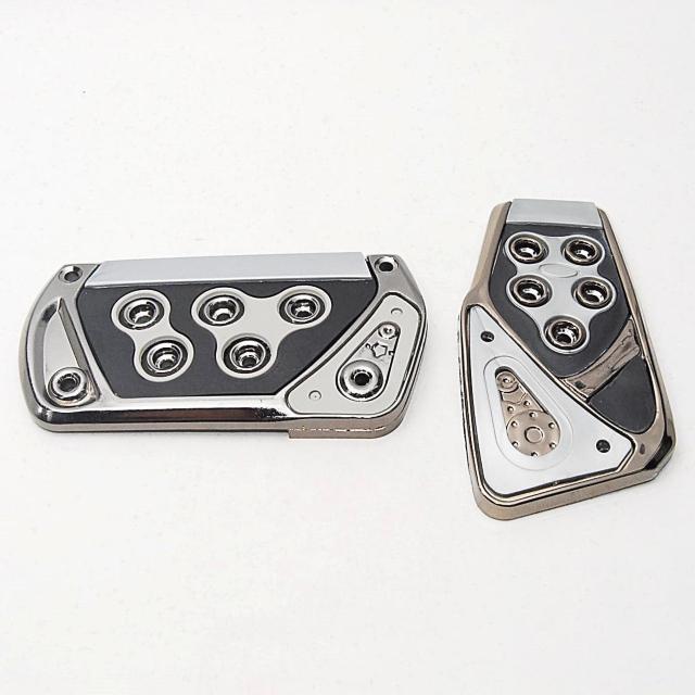 フォーミュラスペック ノンスリップ スポーツ ペダルカバー グレー AT用 汎用 ペダルパッド オートマ 軽量 ドレスアップ 灰 < 自動車/バイク フォーミュラスペック ノンスリップ スポーツ ペダルカバー グレー AT用 汎用 ペダルパッド オートマ 軽量 ドレスアップ 灰 < 自動車/バイク