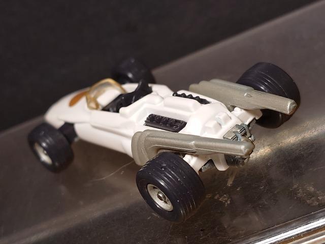 ���g�~�J�����L���a�̃g�~�J���g�������� �e-�P�� �� �z�r�[�� 