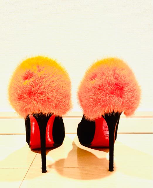 u^t@[EhpvXbhChristianLouboutin