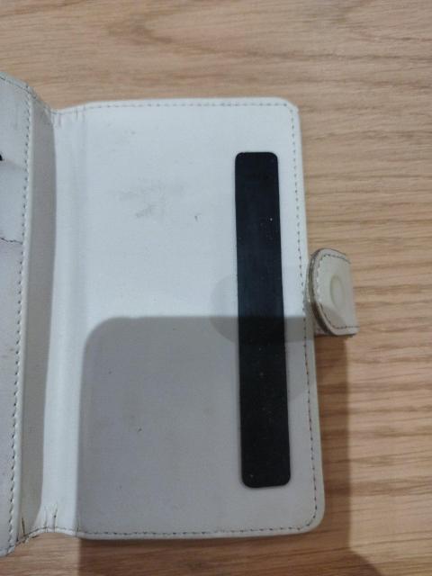 カメラ ネコ柄 手帳型 Androidスマホケース 粘着シートタイプ 中古 < 家電/AV  カメラ ネコ柄 手帳型 Androidスマホケース 粘着シートタイプ 中古 < 家電/AVの