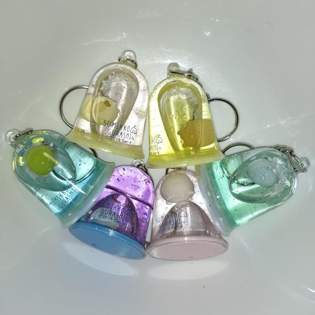送料無料! アミューズメント景品すみっコぐらし スノードームキーホルダー2019 6個セット < アニメ/コミック/キャラクター  送料無料! アミューズメント景品すみっコぐらし スノードームキーホルダー2019 6個セット  < アニメ/コミック/キャラクターの