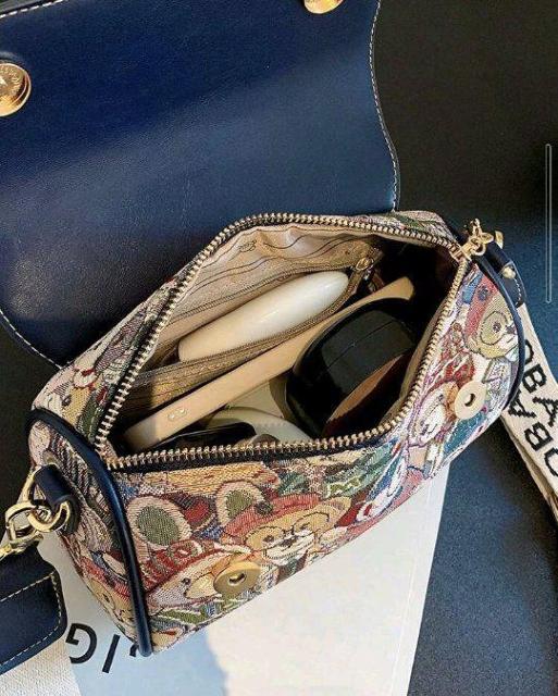 新品★くまさん★斜め掛けショルダーバック < 女性ファッション 新品★くまさん★斜め掛けショルダーバック < 女性ファッションの