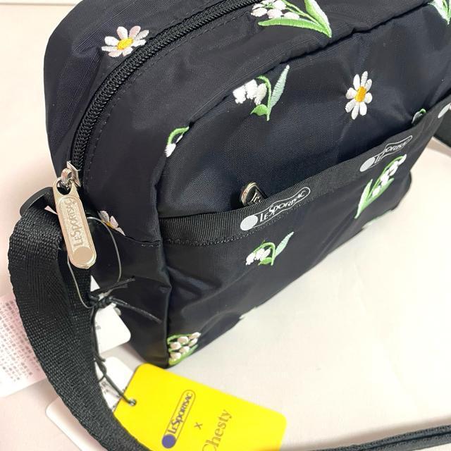 ★新品★LeSportsac レスポートサック チェスティ デイジーバレー 刺繍 ショルダーバッグ 2434 送料無料 < 女性ファッション  ★新品★LeSportsac レスポートサック チェスティ デイジーバレー 刺繍 ショルダーバッグ 2434 送料無料 < 女性ファッションの
