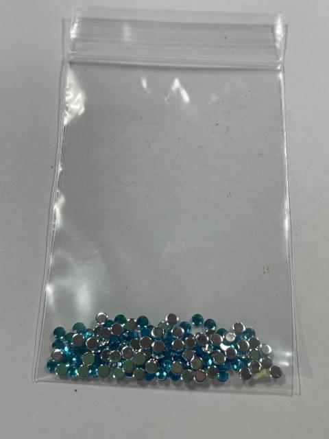 ラインストーン 11色セット 幅3mm 各色100粒入り ネイル・ハンドメイド用デコ素材 < 香水/コスメ/ネイル  ラインストーン 11色セット 幅3mm 各色100粒入り ネイル・ハンドメイド用デコ素材 < 香水/コスメ/ネイルの