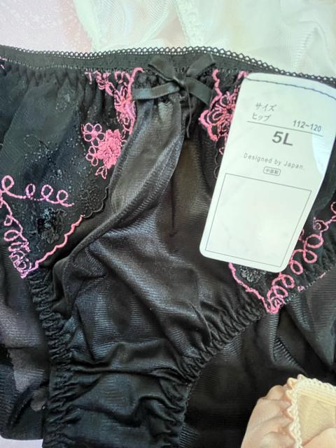 5Lサイズ!3枚セット!光沢ツルツル素材!シフォン使い!あり!高貴品格!色とりどり!エレガント!ショーツ!No.ドッド < 女性ファッション  5Lサイズ!3枚セット!光沢ツルツル素材!シフォン使い!あり!高貴品格!色とりどり!エレガント!ショーツ!No.ドッド < 女性ファッションの