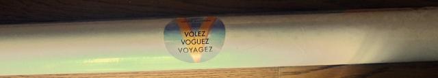 ルイ・ヴィトン 展覧会ポスター VOLEZ VOGUEZ VOYAGEZ 非売品 < ホビー  ルイ・ヴィトン 展覧会ポスター VOLEZ VOGUEZ VOYAGEZ 非売品 < ホビーの
