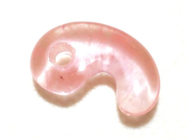 天然石★チェリークォーツ 勾玉 < 女性アクセサリー/時計 天然石★チェリークォーツ 勾玉 < 女性アクセサリー/時計の