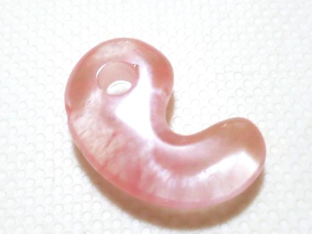 天然石★チェリークォーツ 勾玉 < 女性アクセサリー/時計 天然石★チェリークォーツ 勾玉 < 女性アクセサリー/時計の