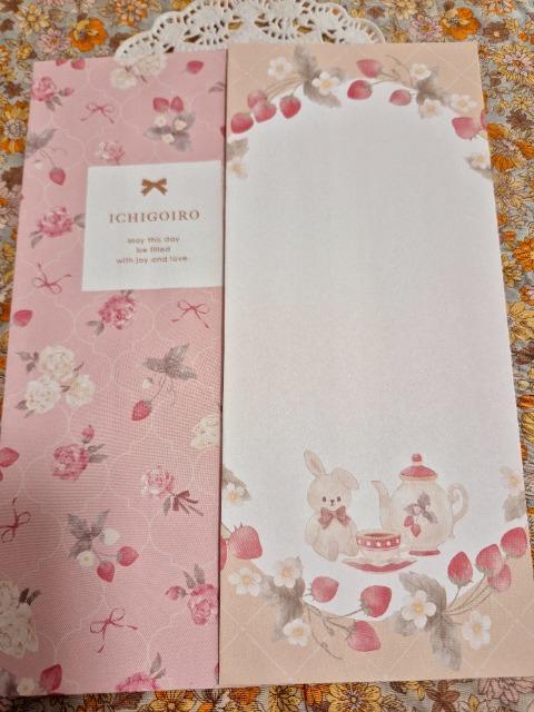 お裾分け☆苺柄縦長封筒2枚☆ < インテリア/ライフ お裾分け☆苺柄縦長封筒2枚☆ < インテリア/ライフの