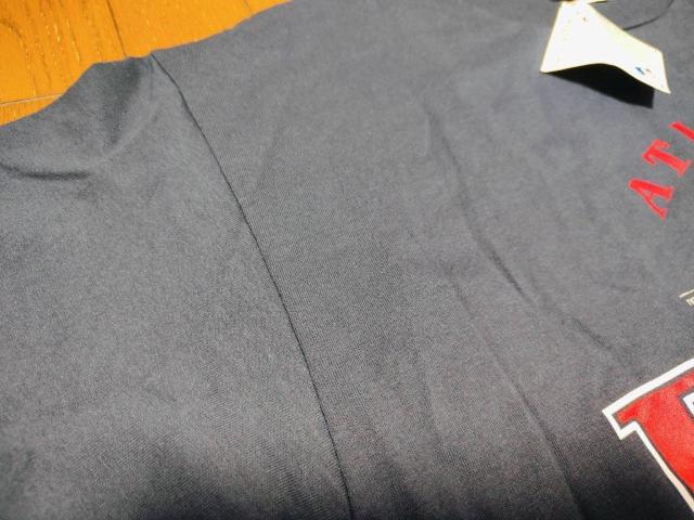 MLB �A�g�����^�u���[�u�X Atlanta BRAVES T�V���c XL �l�C�r�[ �^�O�t �� �j���t�@�b�V������ 