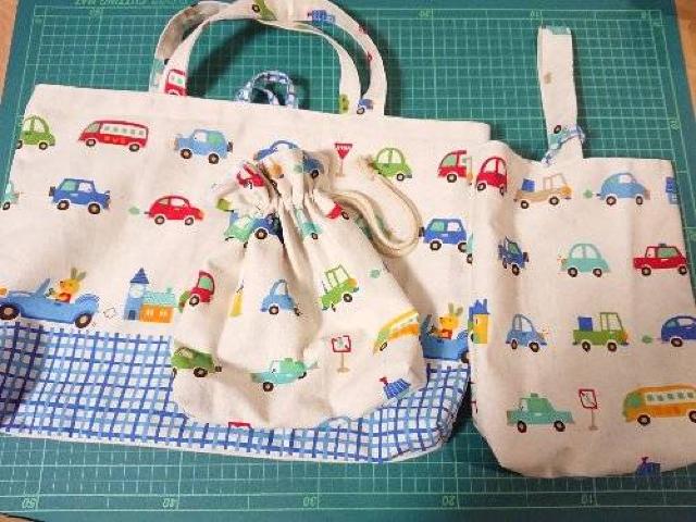 ハンドメイド 手提げバック3点セット < キッズ/ベビー  ハンドメイド 手提げバック3点セット  < キッズ/ベビーの