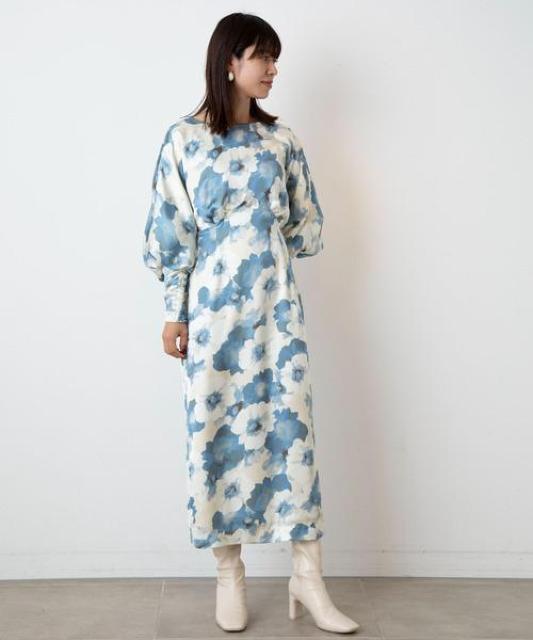 LILYBROWNリリーブラウンぼかし花柄ワンピースフラワードロップショルダーバルーンパフスリーブサテン2wayブルーホワイト青白 < ブランド LILYBROWNリリーブラウンぼかし花柄ワンピースフラワードロップショルダーバルーンパフスリーブサテン2wayブルーホワイト青白 < ブランドの