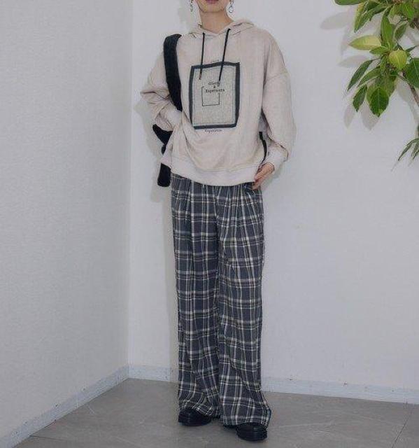 33�����p�[�J�[���ߗށ��T�[�e�B�[�X���[�f�B�O���[������600�` �� �����t�@�b�V������ 