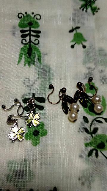 値下げ シンプル系ノンホールピアス★ピアス風イヤリング★2 < 女性アクセサリー/時計  値下げ シンプル系ノンホールピアス★ピアス風イヤリング★2  < 女性アクセサリー/時計の