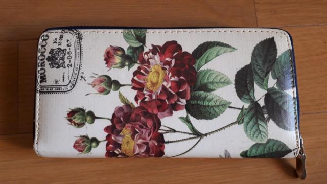 新品未使用 ピサの斜塔、花柄デザインがお洒落な長財布 < 女性ファッション 新品未使用 ピサの斜塔、花柄デザインがお洒落な長財布 < 女性ファッションの
