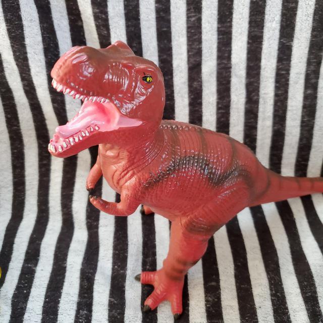 新品*ティラノサウルス*大きなソフビ*フィギュア*フェバリット*BIGサイズ*恐竜 < ホビー  新品*ティラノサウルス*大きなソフビ*フィギュア*フェバリット*BIGサイズ*恐竜 < ホビーの