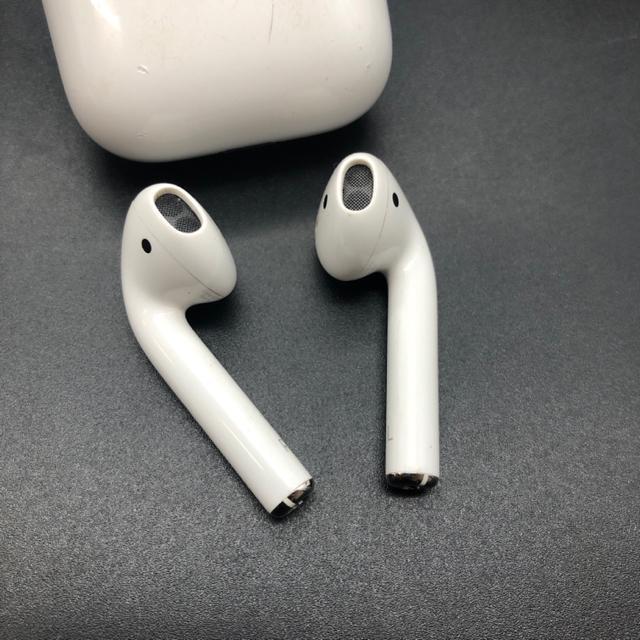 即決 Apple アップル AirPods ワイヤレスイヤホン 第二世代 < 家電/AV  即決 Apple アップル AirPods ワイヤレスイヤホン 第二世代 < 家電/AVの