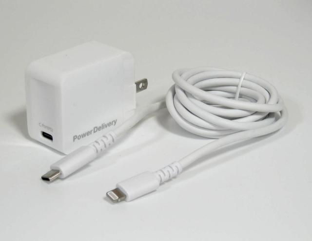 パワーデリバリー対応AC充電アダプター & Type-C to L < 家電/AV  パワーデリバリー対応AC充電アダプター & Type-C to L < 家電/AVの