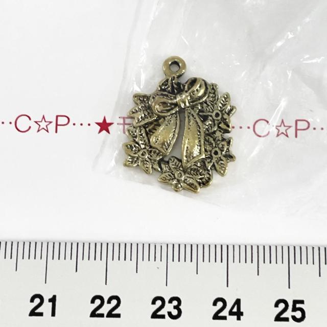 9*クリスマス♪リースの金属チャーム 25 < 女性ファッション 9*クリスマス♪リースの金属チャーム 25 < 女性ファッションの