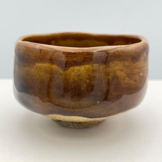 大樋焼 年郎 茶碗 茶道具 半筒茶碗 飴釉 抹茶 抹茶椀 大樋年郎 大樋年朗 十代 大樋長左衛門 共箱 共布 半筒 陶印有 作家物 < ホビー 大樋焼 年郎 茶碗 茶道具 半筒茶碗 飴釉 抹茶 抹茶椀 大樋年郎 大樋年朗 十代 大樋長左衛門 共箱 共布 半筒 陶印有 作家物 < ホビーの