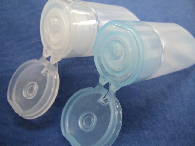 【中古】化粧品 クリーム 容器 小分け 4点セット < ヘルス/ビューティー  【中古】化粧品 クリーム 容器 小分け 4点セット < ヘルス/ビューティーの