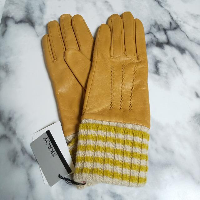 SKROY★革手袋(羊革)★裏地保湿★タグ付き 新品 < 女性ファッション  SKROY★革手袋(羊革)★裏地保湿★タグ付き 新品  < 女性ファッションの