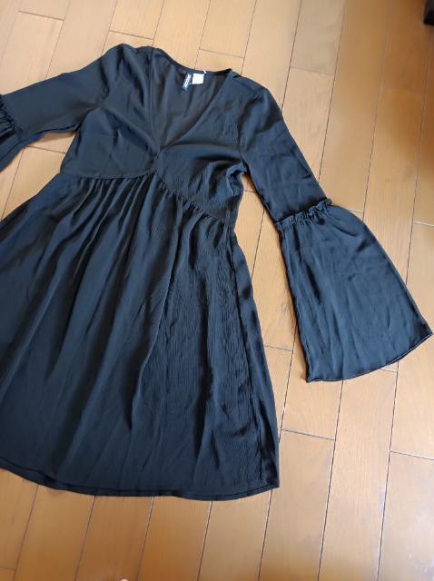 H&М.DIVIDED★新品同様★シースルーチュニックワンピース★ひらひら素敵★細見え★送料無料★ < 女性ファッション  H&М.DIVIDED★新品同様★シースルーチュニックワンピース★ひらひら素敵★細見え★送料無料★ < 女性ファッションの