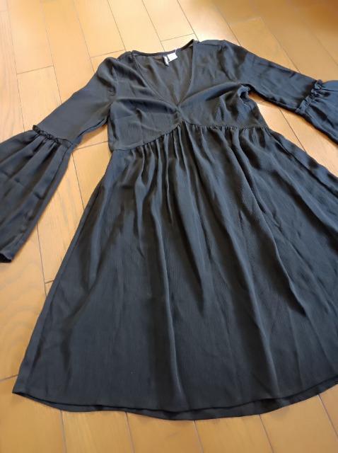 H&М.DIVIDED★新品同様★シースルーチュニックワンピース★ひらひら素敵★細見え★送料無料★ < 女性ファッション  H&М.DIVIDED★新品同様★シースルーチュニックワンピース★ひらひら素敵★細見え★送料無料★ < 女性ファッションの