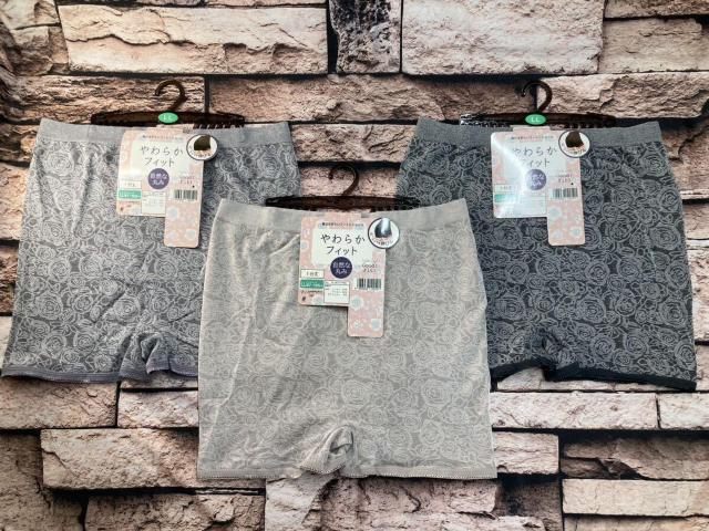 『画像から2枚組』やわらか&フィットで自然な丸みを実現!お洒落な花柄ジャガード一分丈 LLサイズ 成型ショーツ < 女性ファッション  『画像から2枚組』やわらか&フィットで自然な丸みを実現!お洒落な花柄ジャガード一分丈 LLサイズ 成型ショーツ  < 女性ファッションの