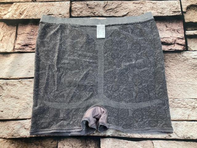 『画像から2枚組』やわらか&フィットで自然な丸みを実現!お洒落な花柄ジャガード一分丈 LLサイズ 成型ショーツ < 女性ファッション  『画像から2枚組』やわらか&フィットで自然な丸みを実現!お洒落な花柄ジャガード一分丈 LLサイズ 成型ショーツ < 女性ファッションの