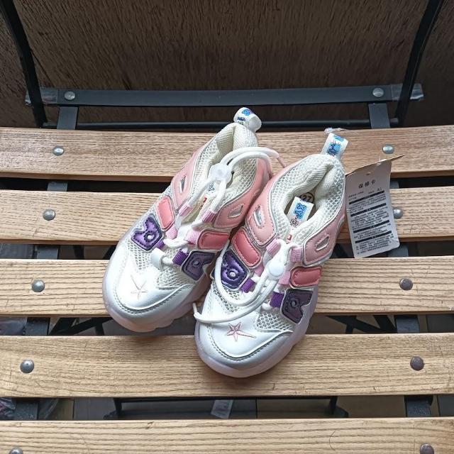 キッズ スニーカー 16.5cm ホワイト 子供靴 女の子 シューズ 27 < キッズ/ベビー  キッズ スニーカー 16.5cm ホワイト 子供靴 女の子 シューズ 27  < キッズ/ベビーの