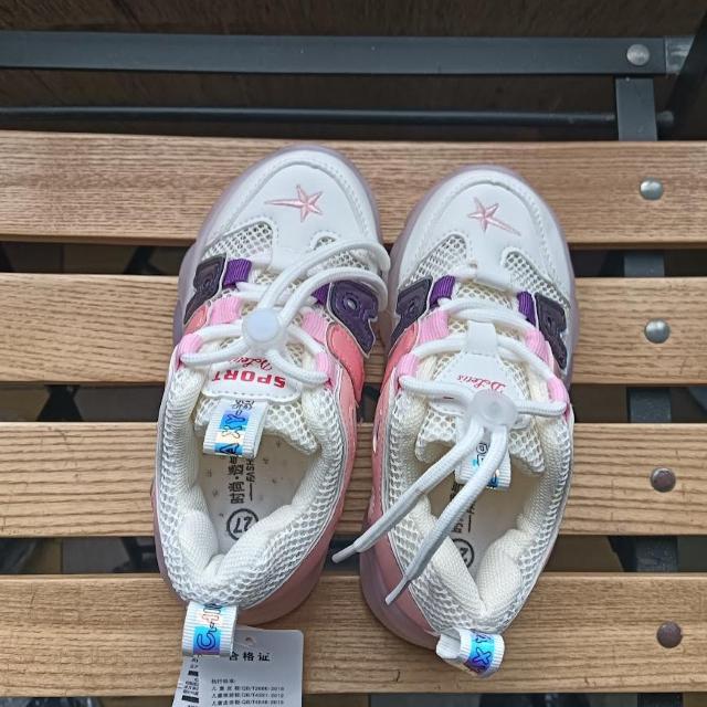 キッズ スニーカー 16.5cm ホワイト 子供靴 女の子 シューズ 27 < キッズ/ベビー  キッズ スニーカー 16.5cm ホワイト 子供靴 女の子 シューズ 27 < キッズ/ベビーの