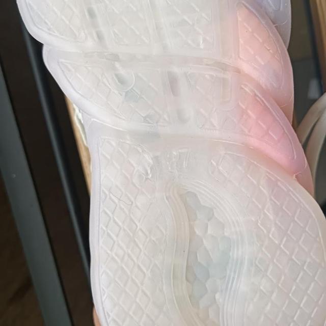 キッズ スニーカー 16.5cm ホワイト 子供靴 女の子 シューズ 27 < キッズ/ベビー  キッズ スニーカー 16.5cm ホワイト 子供靴 女の子 シューズ 27 < キッズ/ベビーの