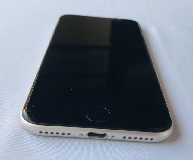 yiz@iPhoneSE@3@X^[Cg@128GB@87@SIMt[@iPhone@SE@Apple  Ɠd/AV 