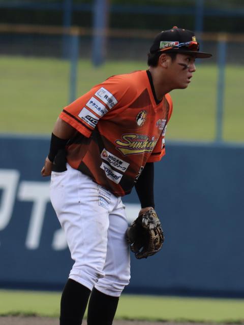 #24 嵯峨 一矢選手着用 ファーストユニフォーム(オレンジ) < レジャー/スポーツ #24 嵯峨 一矢選手着用 ファーストユニフォーム(オレンジ) < レジャー/スポーツの