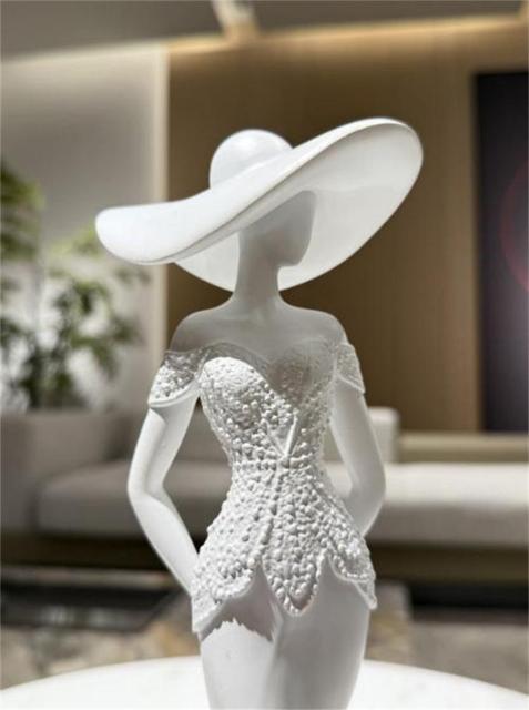 現代美術風 貴婦人像 リビング フロアディスプレイ 現代美術風 < インテリア/ライフ 現代美術風 貴婦人像 リビング フロアディスプレイ 現代美術風 < インテリア/ライフの