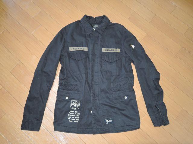ラフアンドラゲッドROUGH AND RUGGEDシャツジャケット1黒刺繍 < 男性ファッション  ラフアンドラゲッドROUGH AND RUGGEDシャツジャケット1黒刺繍  < 男性ファッションの