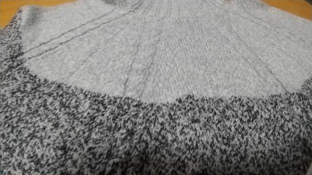 ハイネック◆グラデーションのセーター◆Msize < 女性ファッション  ハイネック◆グラデーションのセーター◆Msize < 女性ファッションの