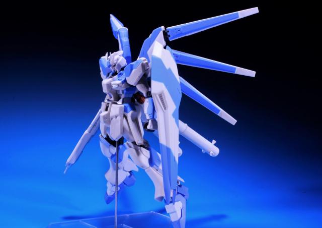 未組立 DX組み立て式ディスプレイモデル Hi-νガンダム < アニメ/コミック/キャラクター  未組立 DX組み立て式ディスプレイモデル Hi-νガンダム < アニメ/コミック/キャラクターの