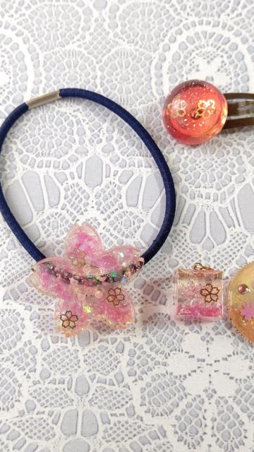 桜のレジンアクセサリーセット  ハンドメイド < 女性ファッション  桜のレジンアクセサリーセット  ハンドメイド < 女性ファッションの