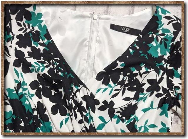 ビッキー プリントワンピース 白 < ブランド  ビッキー プリントワンピース 白 < ブランドの